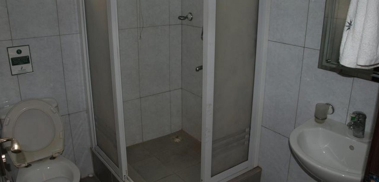 Prince Of Anthony 1960 Hotel Лагос Екстериор снимка